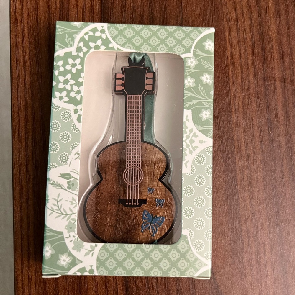 Taylor swift ornament! Brand NEW